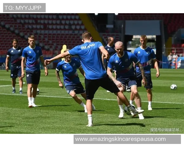 卢森堡足球明星盘点及其在国际赛场上的表现与成就 卢森堡足球明星盘点及其在国际赛场上的表现与成就