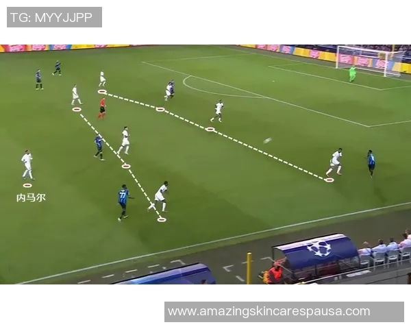 西安足球队阵地战打法深度解析与战术特点剖析 西安足球队阵地战打法深度解析与战术特点剖析