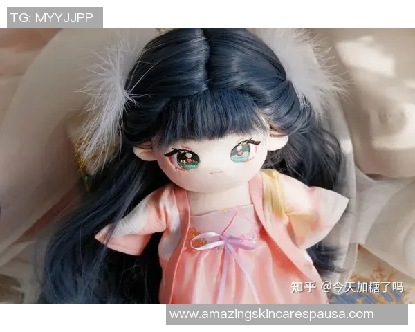 足球明星棉花娃娃背后的故事与创作灵感揭秘 足球明星棉花娃娃背后的故事与创作灵感揭秘