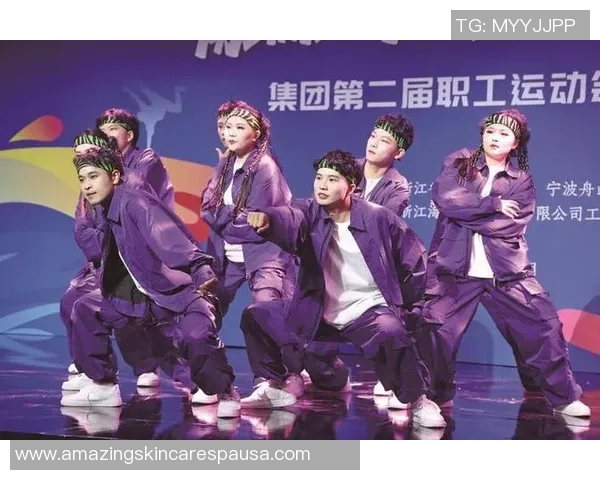 街舞纪实:记录重庆街舞队的转型之路 街舞纪实:记录重庆街舞队的转型之路